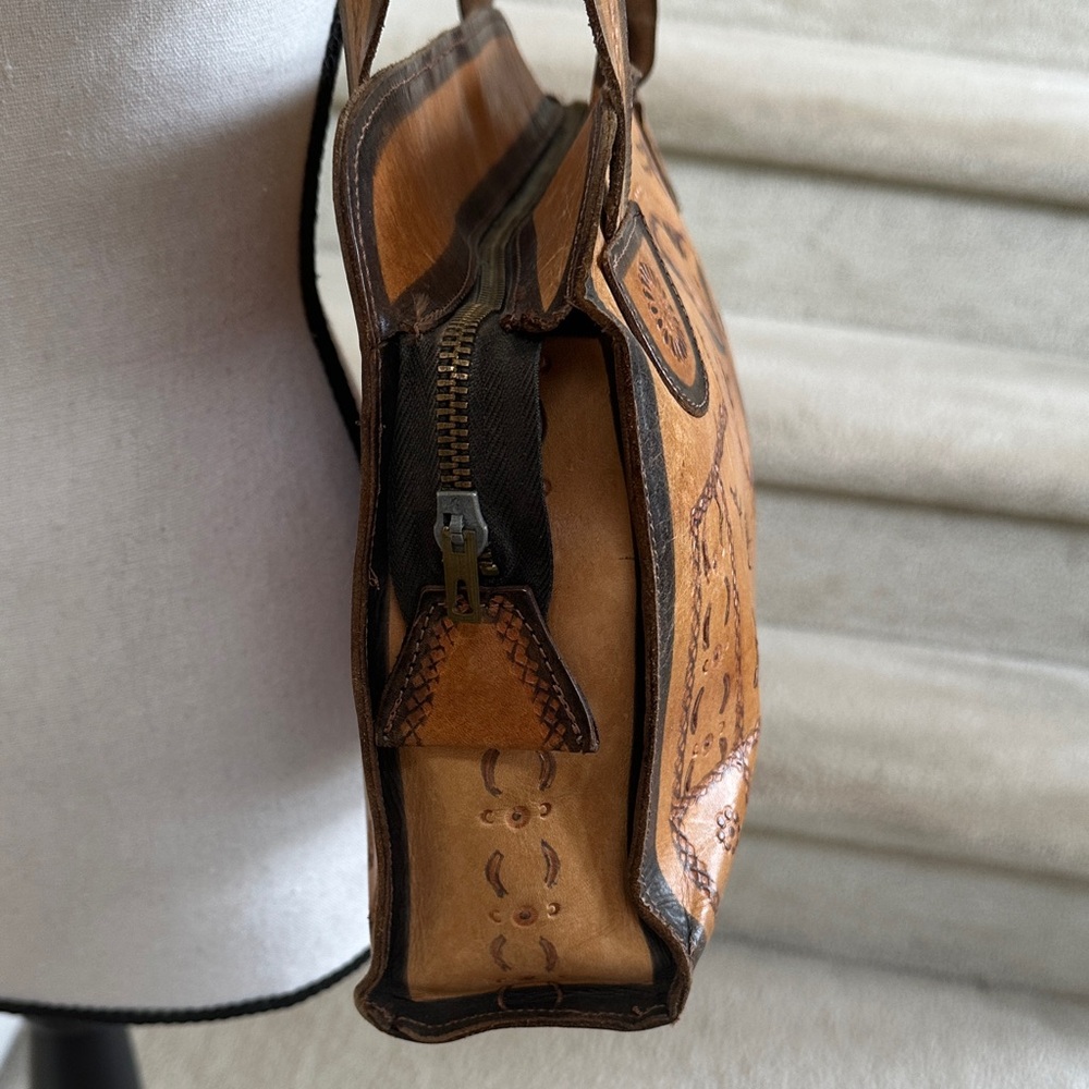 Astro Vintage Leather Shoulder / Hand Bag - Picture 4 of 17